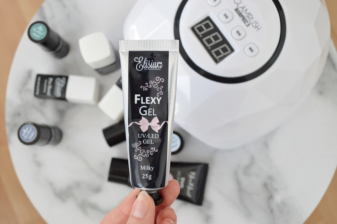 jak przedłużyć paznokcie flexy gel